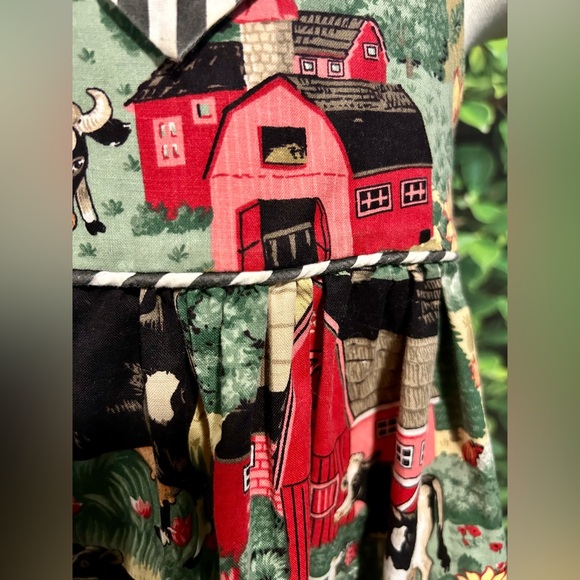 Handmade Toddler Girls Dress Sleeveless Farmyard Cows Size 2T/3T No Tags - Picture 5 of 9